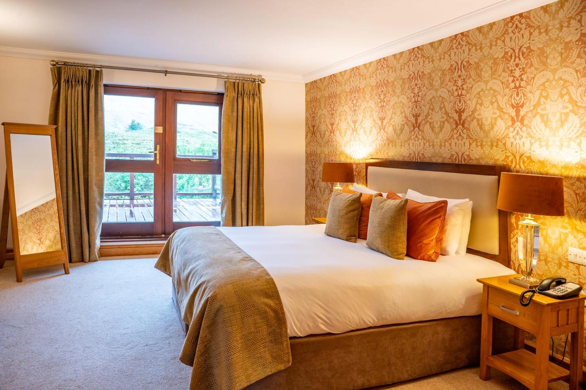 Delphi Resort Hotel & Spa Leenaun Dış mekan fotoğraf
